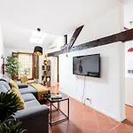 Bright Design House In The Heart Of Apartment Bologna