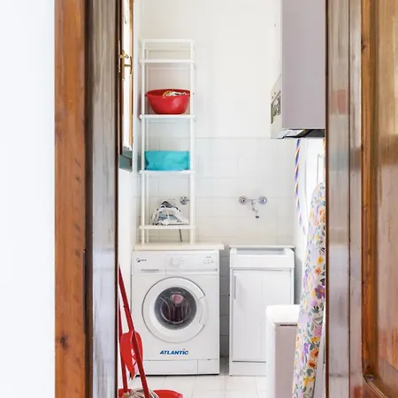 Bright Design House In The Heart Of *