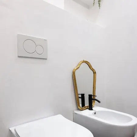 Apartment Bright Design House In The Heart Of *