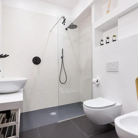 Bright Design House In The Heart Of * Bologna