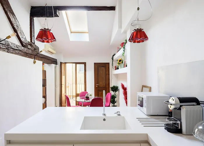 דירה Bright Design House In The Heart Of